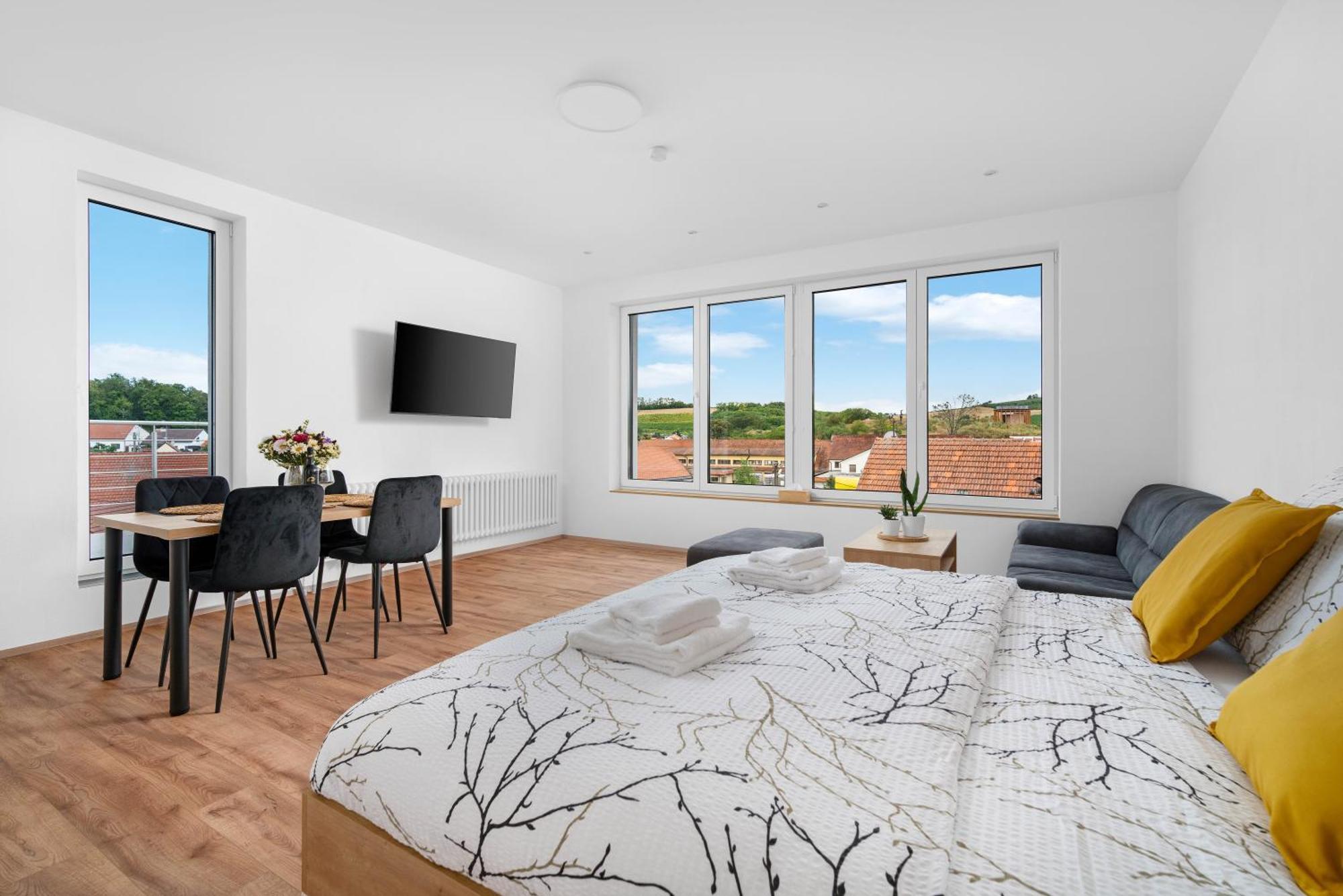 Apartmany Stastny Sklep Valtice Buitenkant foto